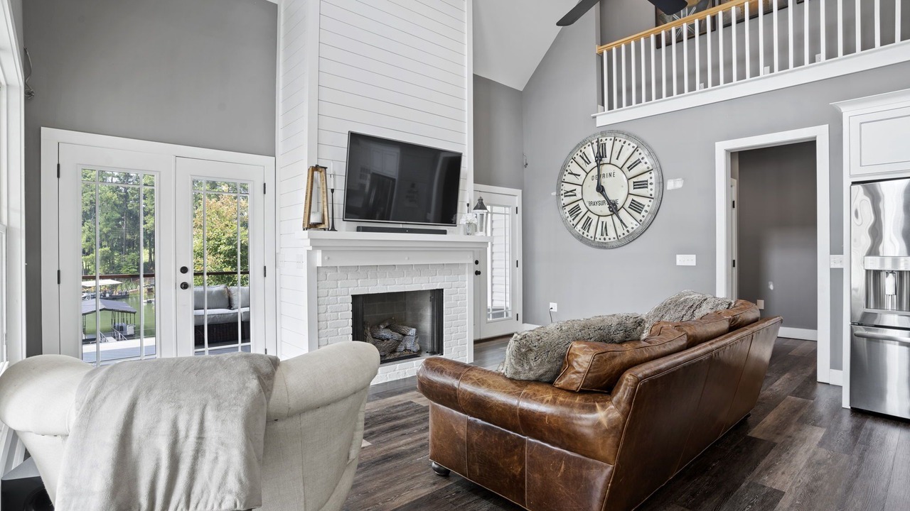 Photo of Livingroom in Anderson