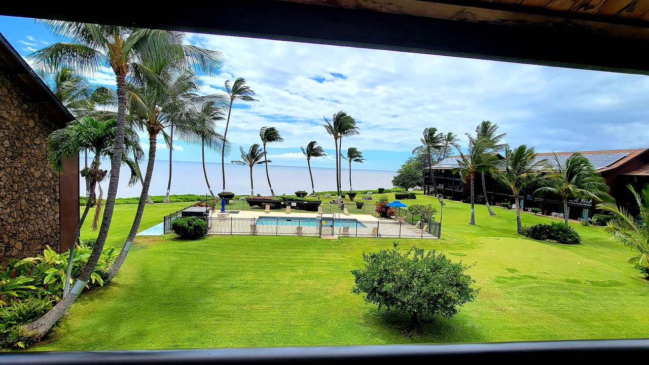 Photo of Patio Balcony in Kaunakakai