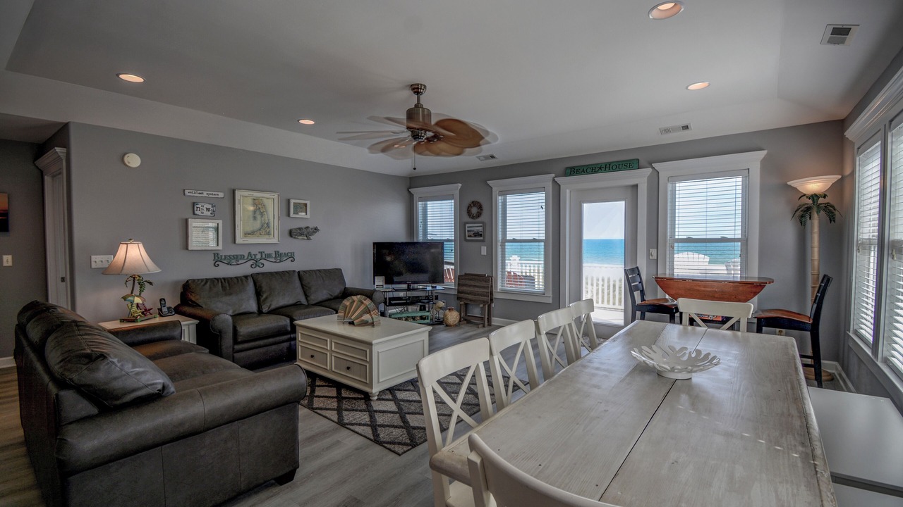 Photo of Livingroom in Ocean City Beach