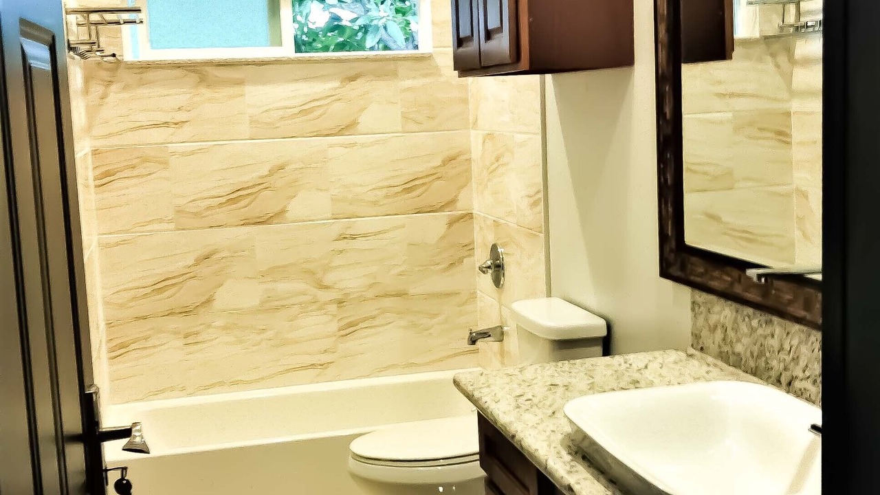 Photo of Bathroom in Waimanalo