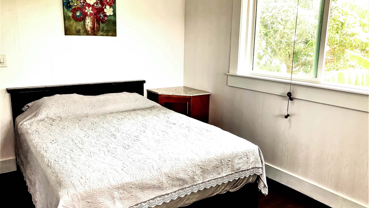 Photo of Bedroom in Waimanalo