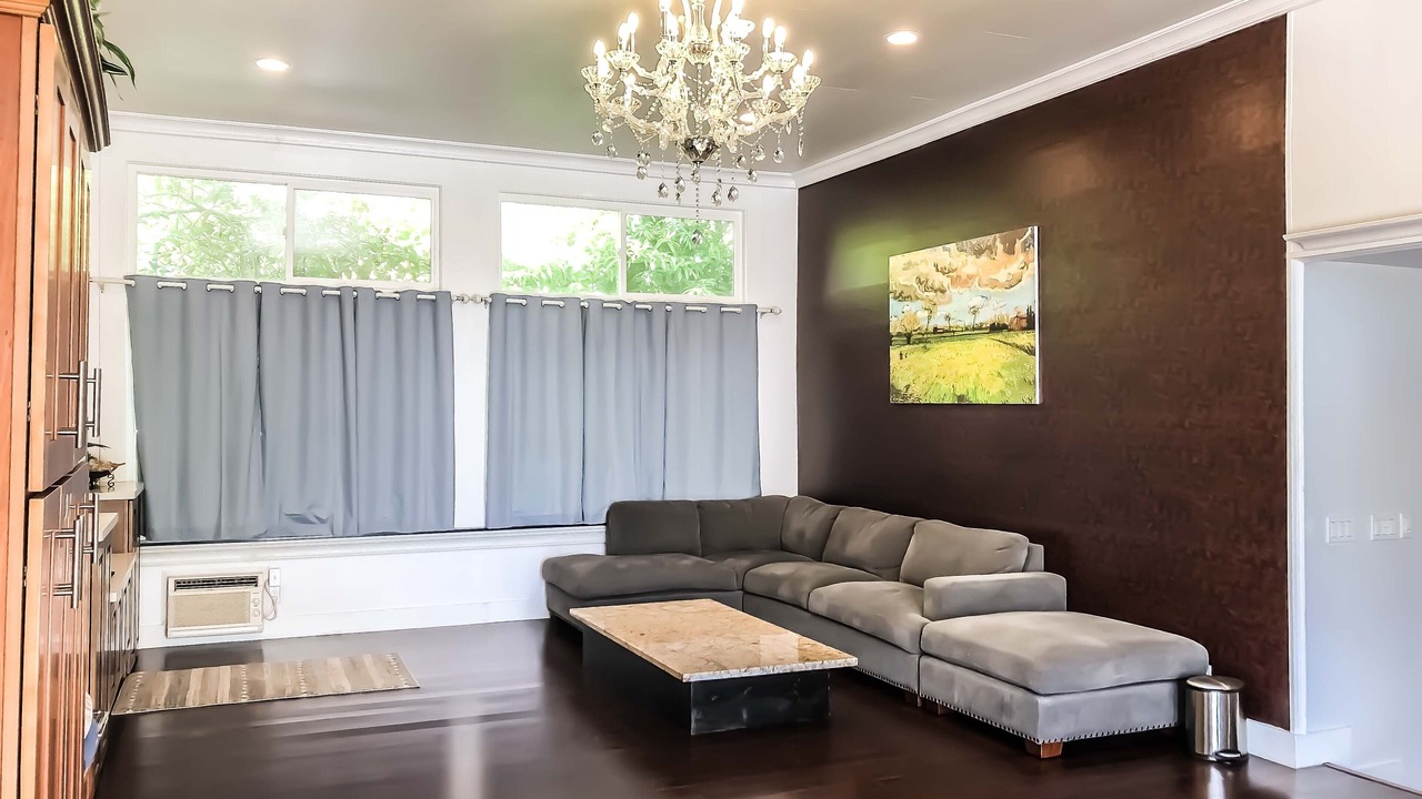 Photo of Livingroom in Waimanalo