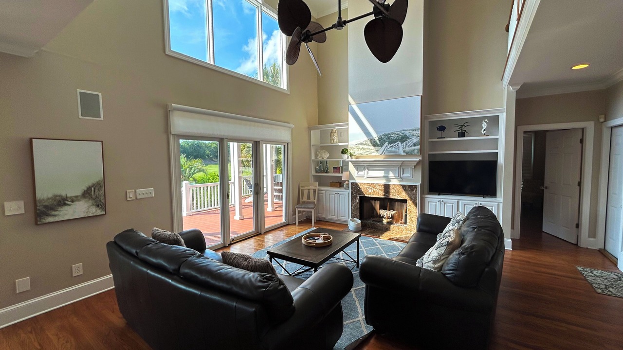 Photo of Livingroom in Ocean Point