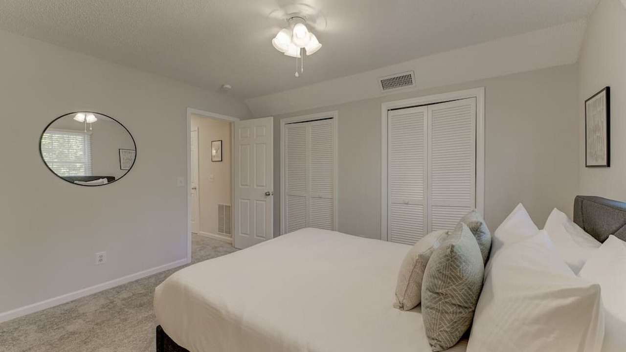 Photo of Bedroom in Columbia