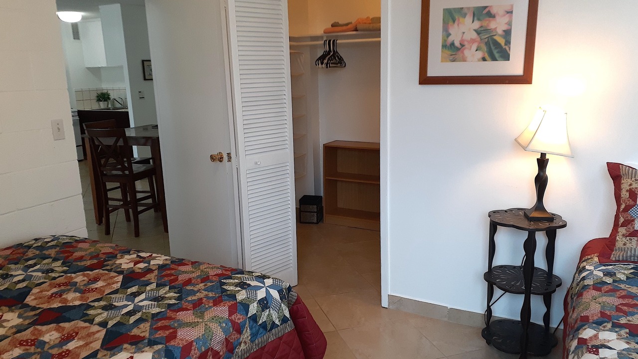 Photo of Bedroom in Waikiki