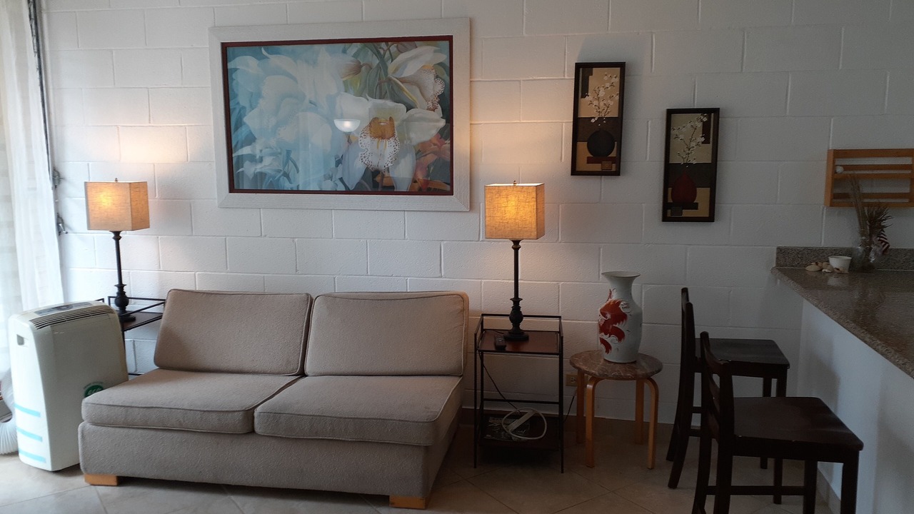 Photo of Livingroom in Waikiki