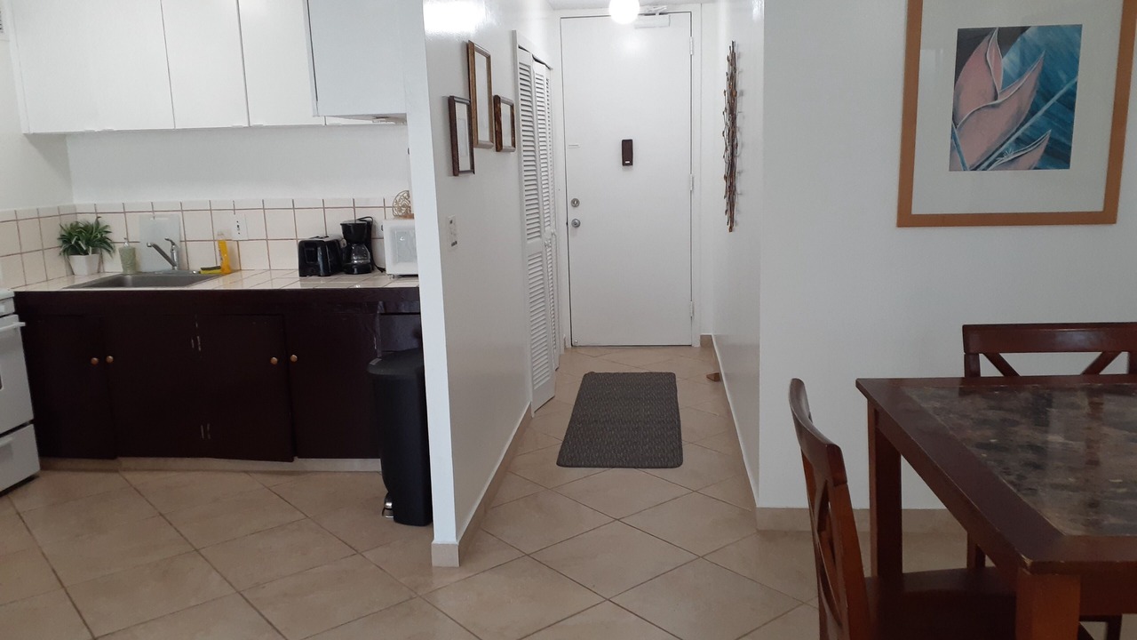 Photo of Kitchen in Waikiki