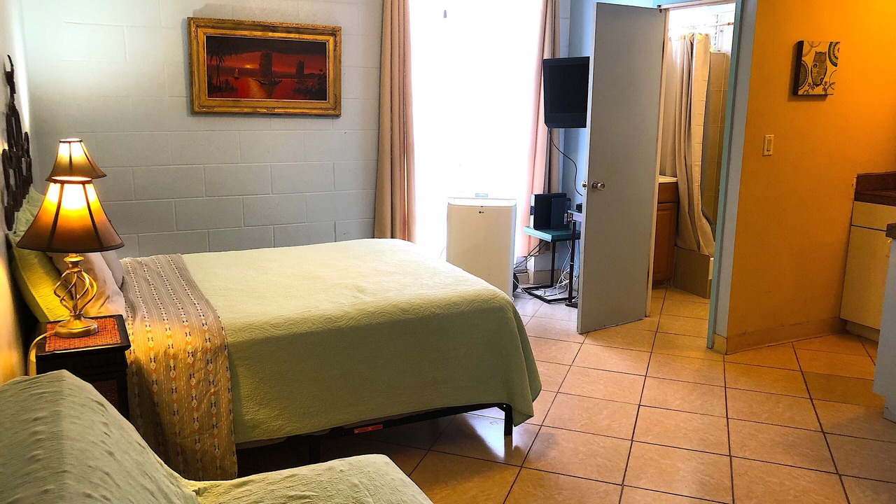 Photo of Bedroom in Waikiki