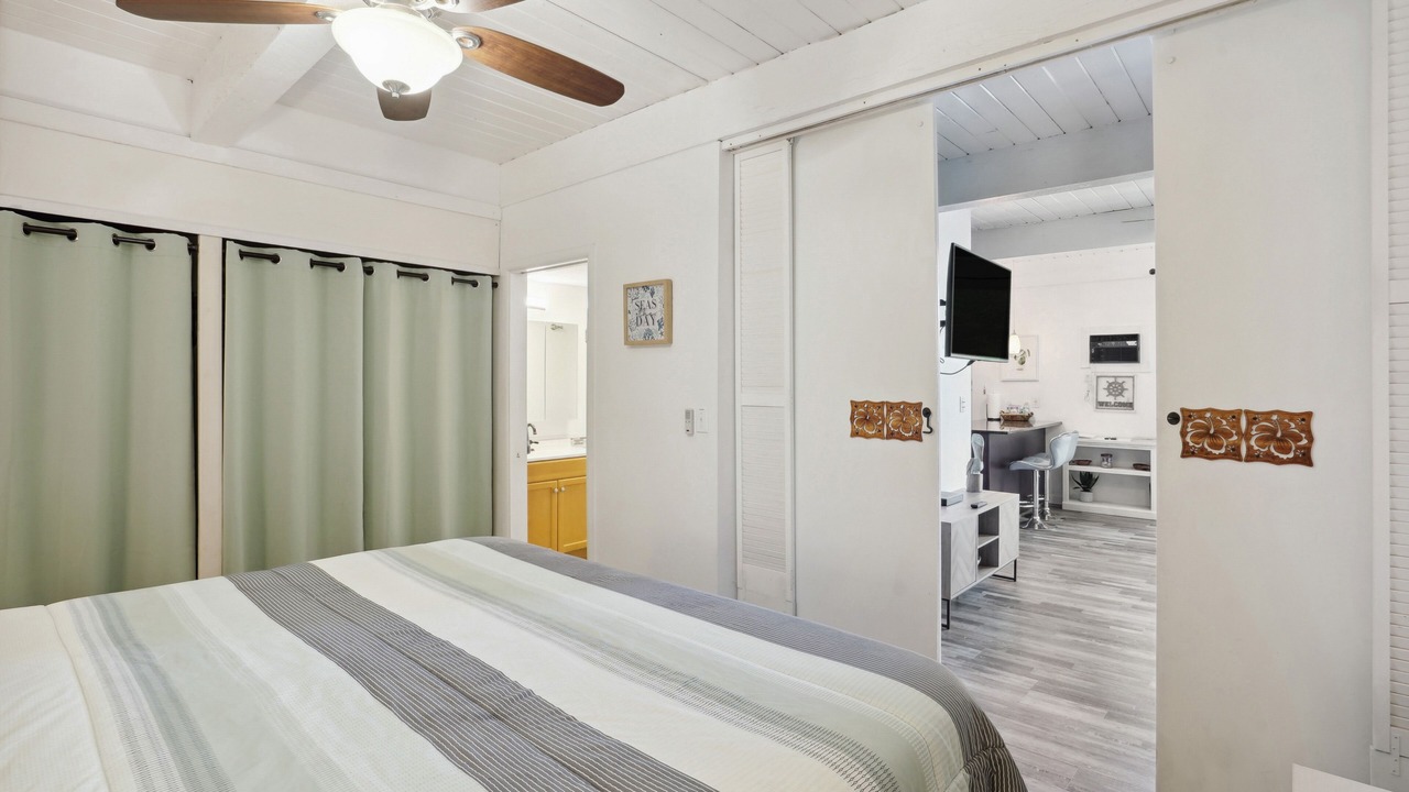 Photo of Bedroom in Historic Kailua Village