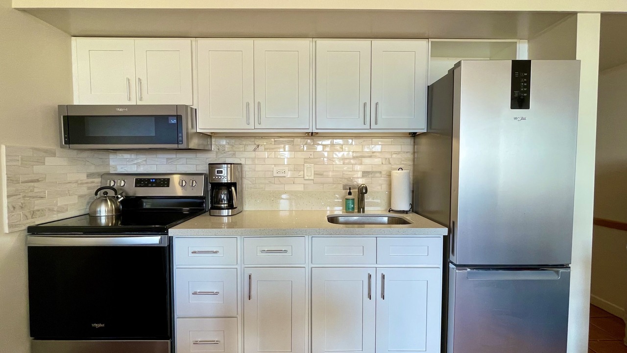 Photo of Kitchen in Maunaloa