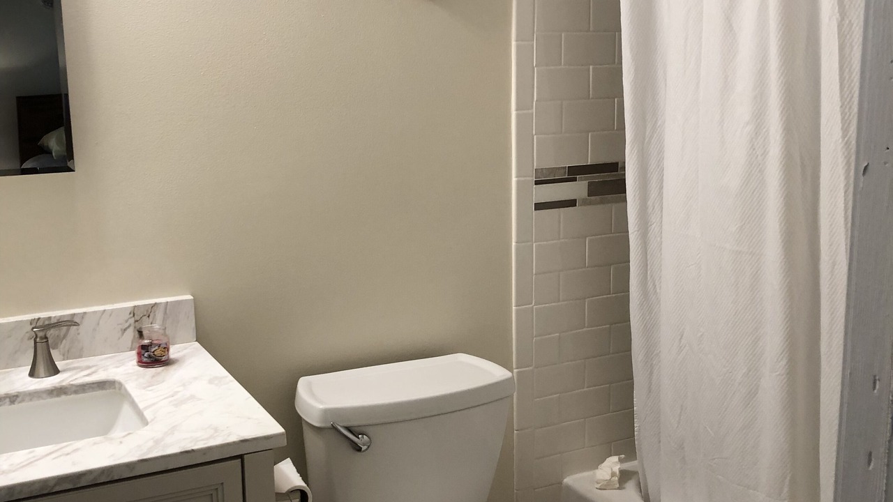 Photo of Bathroom in Elizabeth City