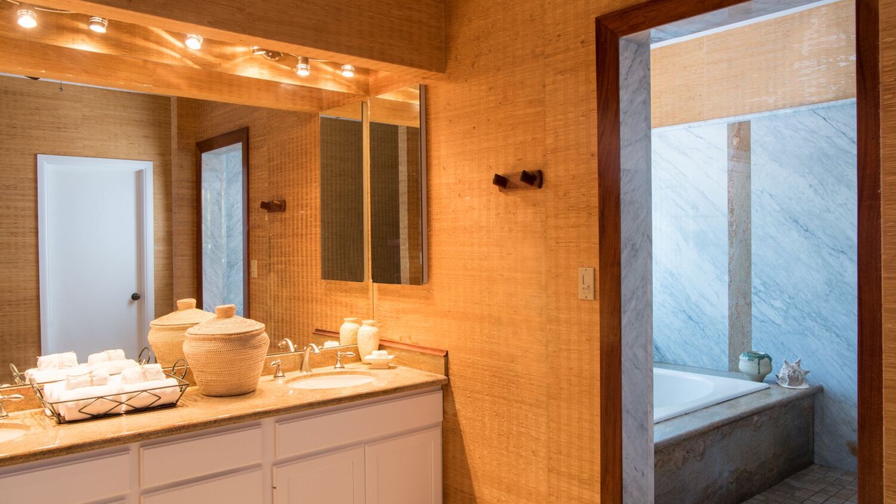 Photo of Bathroom in Kamuela