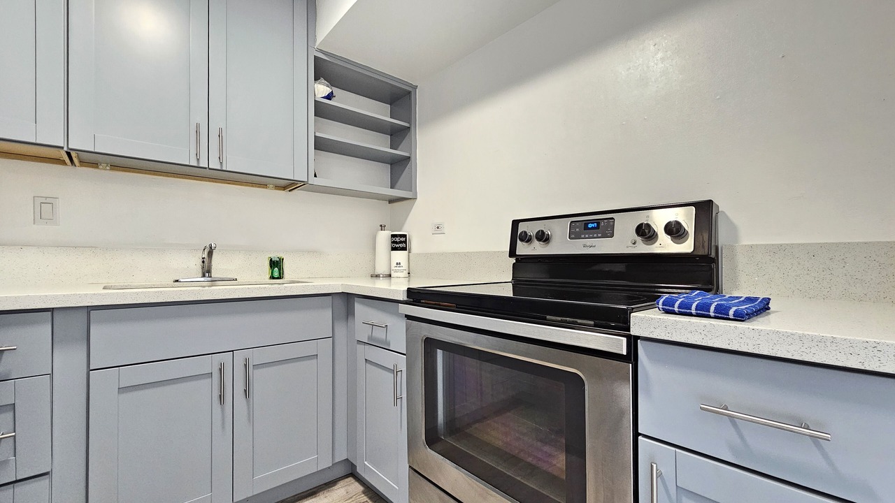Photo of Kitchen in McCully - Moiliili