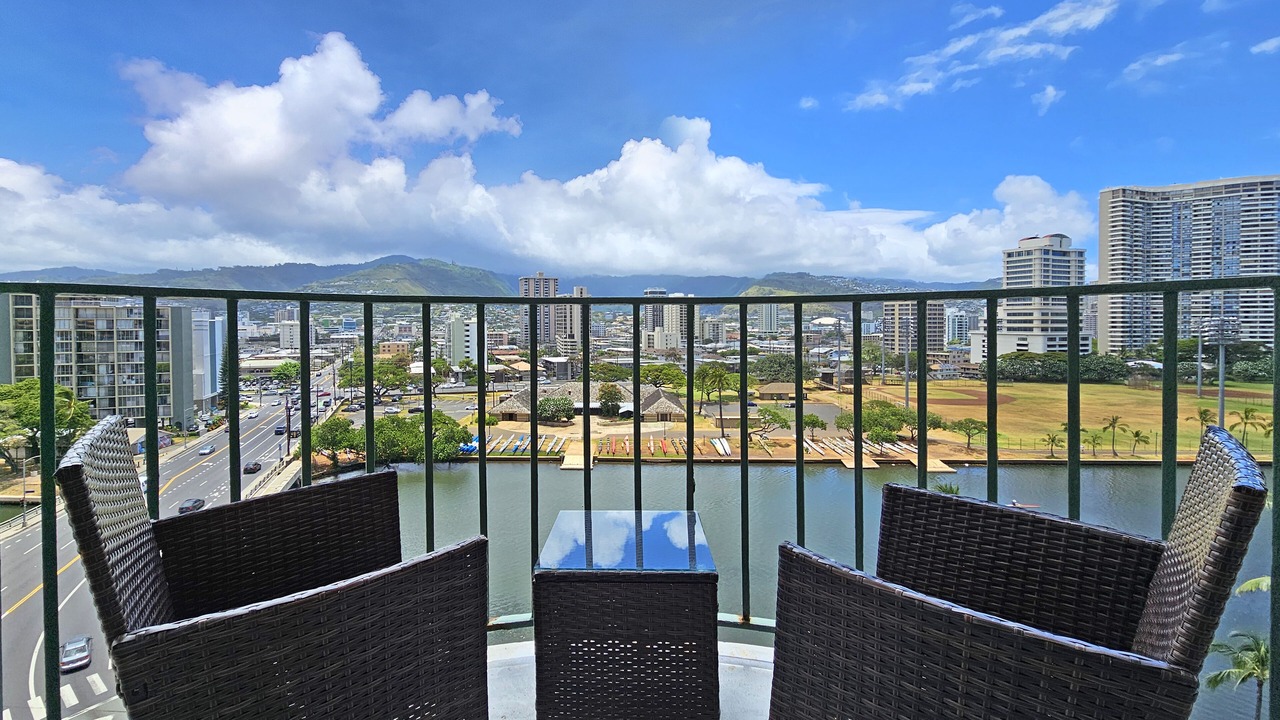 Photo of Outdoor in McCully - Moiliili