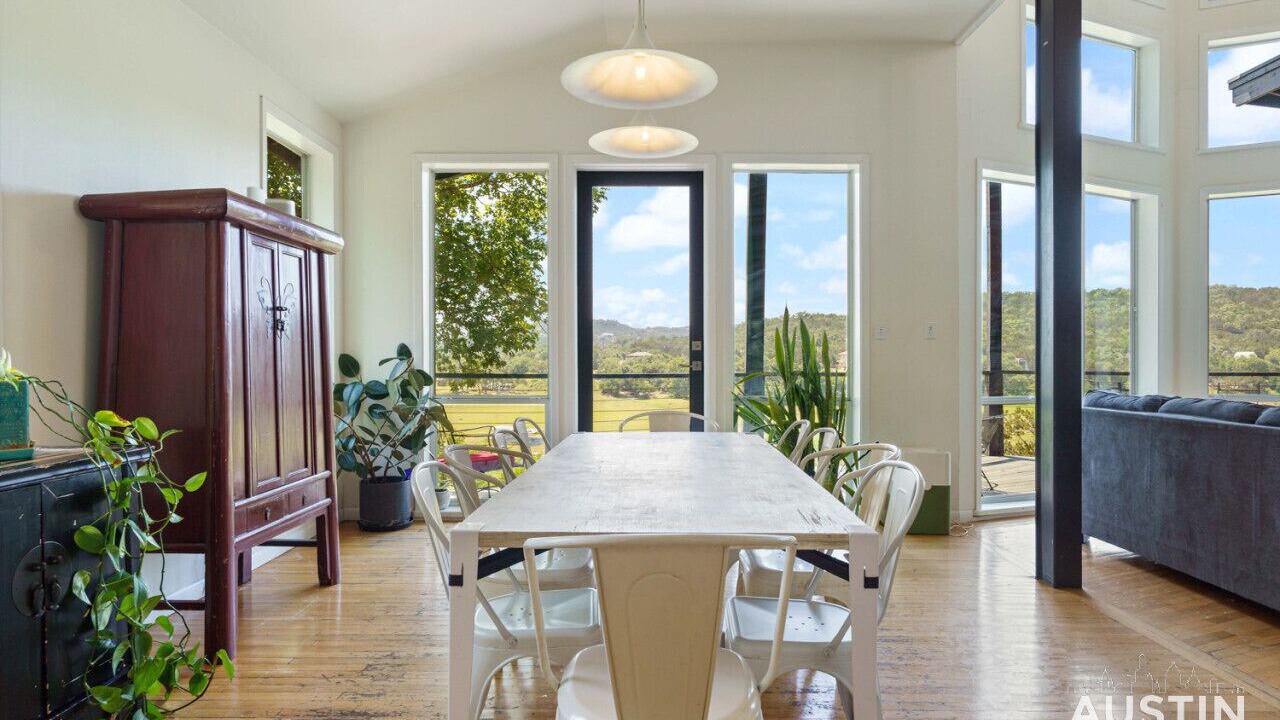 Photo of Bedroom in Lower Basin Lake Travis