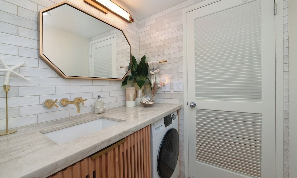 Photo of Bathroom in Kahana