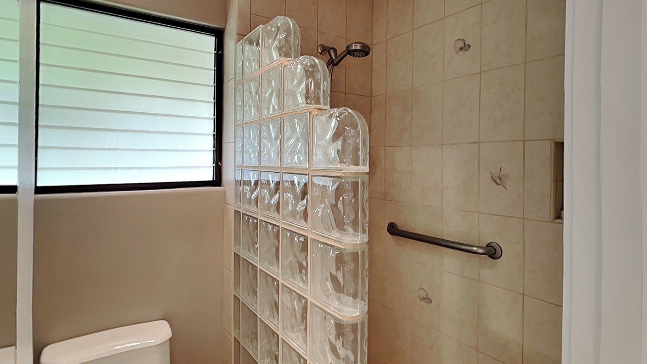 Photo of Bathroom in Wailea