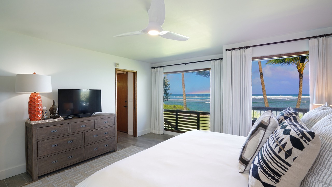 Photo of Bedroom in Mokuleia