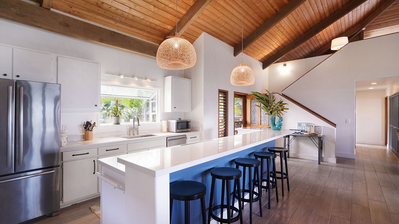 Photo of Kitchen in Mokuleia