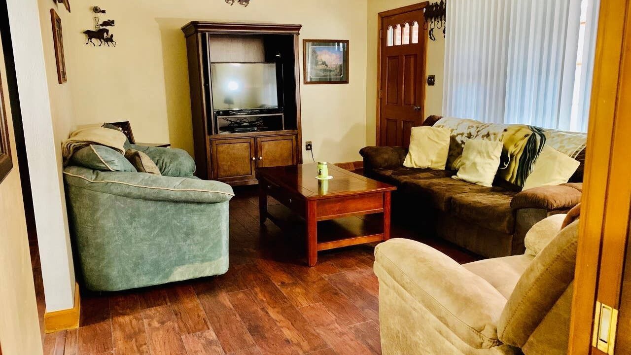 Photo of Livingroom in Shacklefords