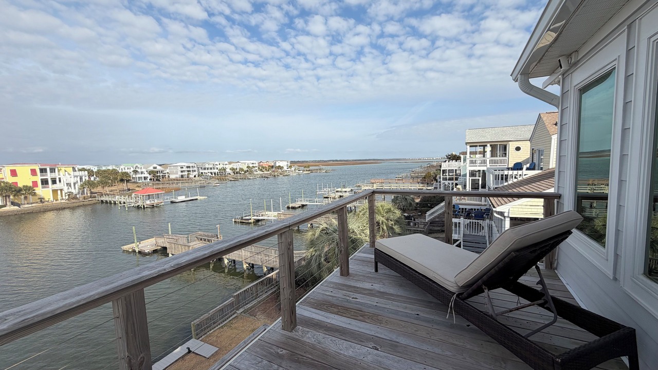 Photo of Bedroom in Sunset Beach