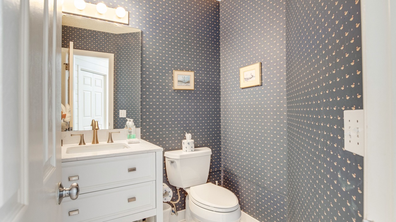 Photo of Bathroom in Pelican Bay