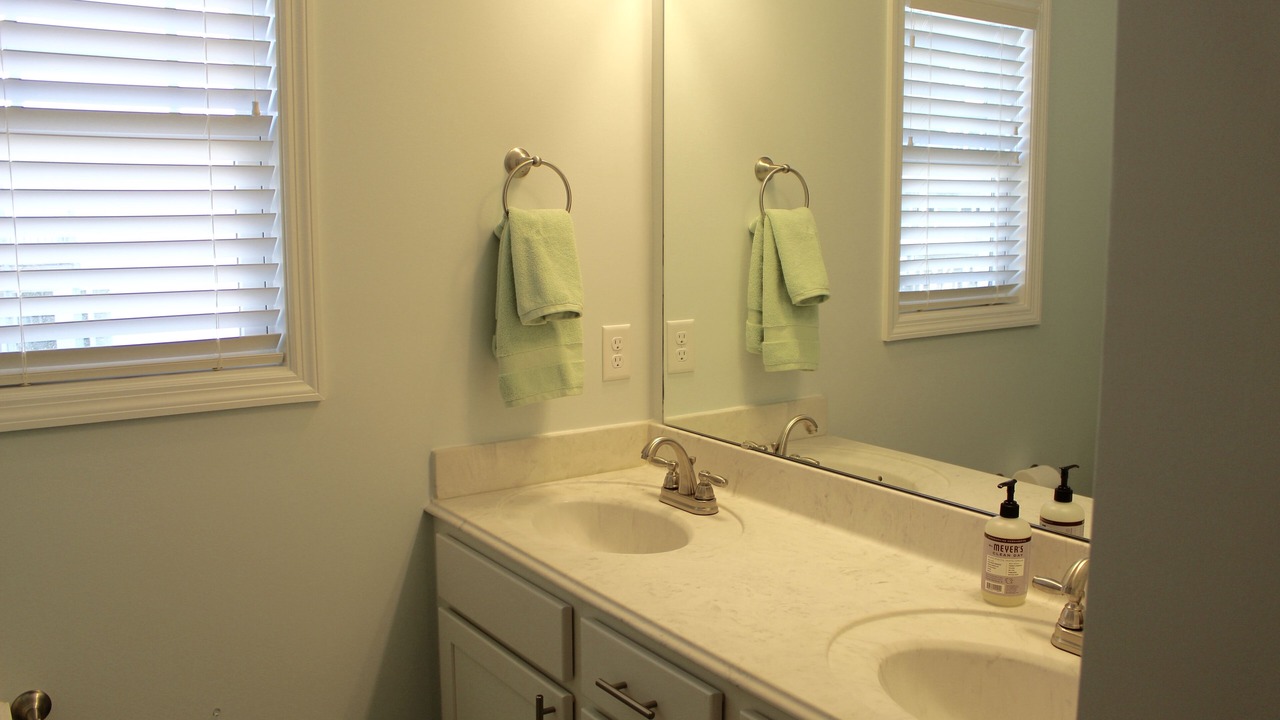 Photo of Bathroom in Surf City