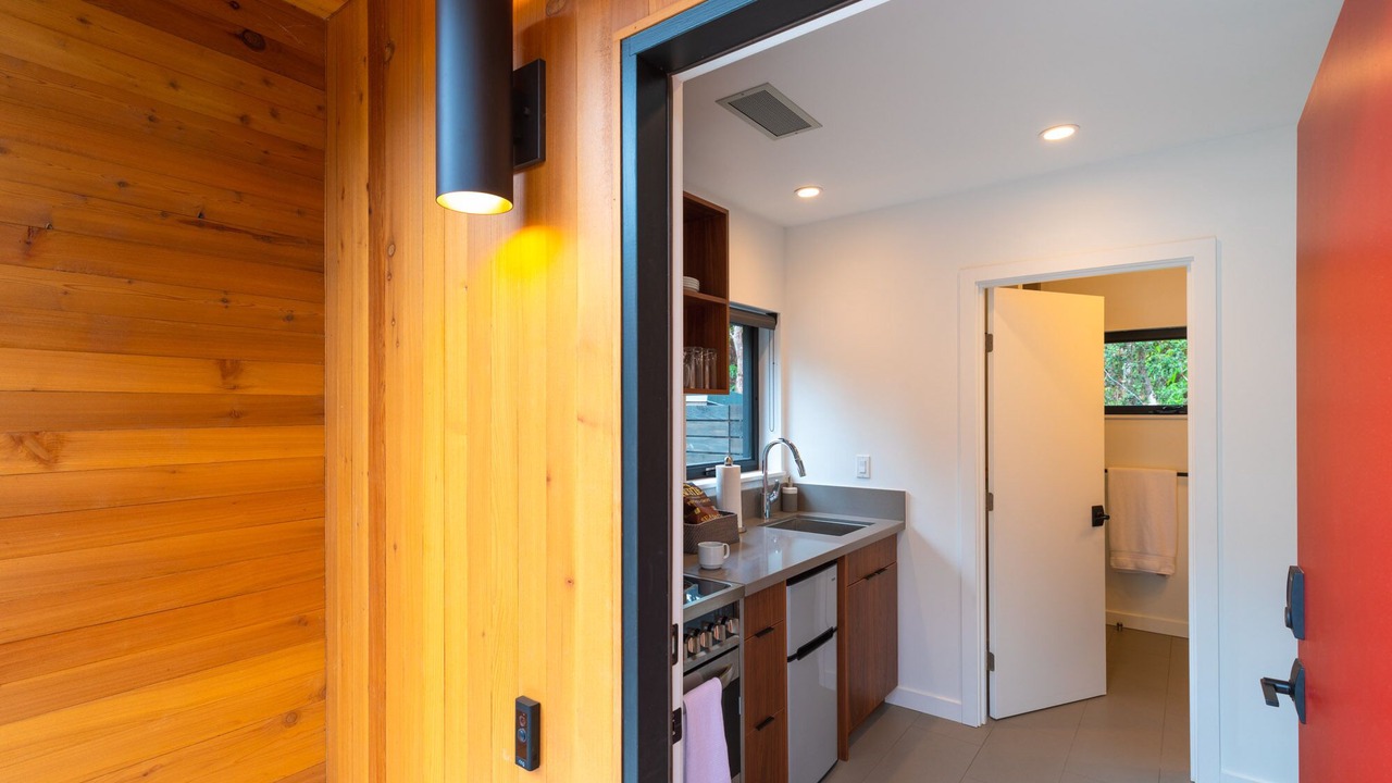 Photo of Kitchen in Ohia Estates