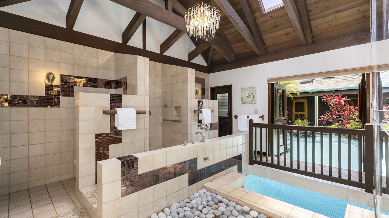 Photo of Bathroom in Portlock
