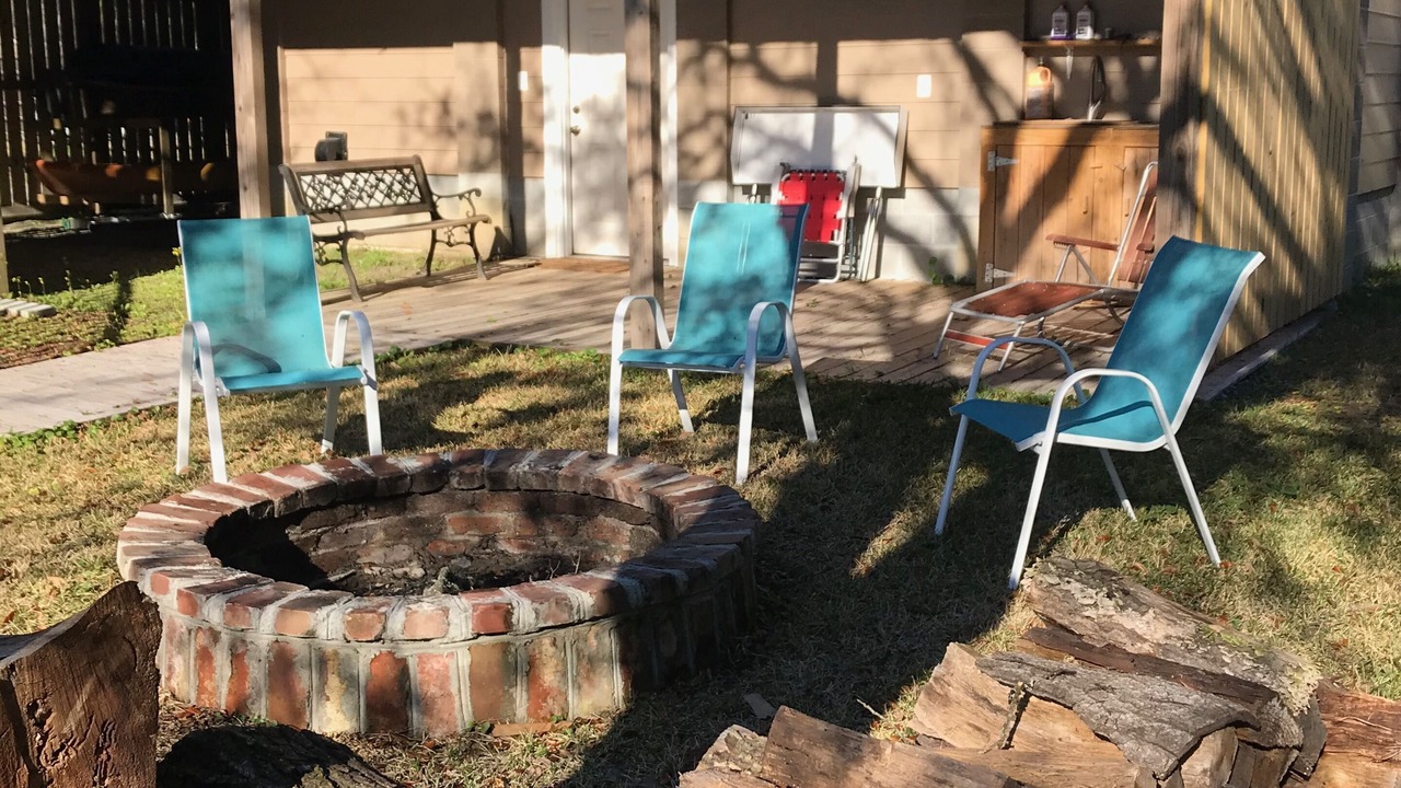 Photo of Outdoor in Huger