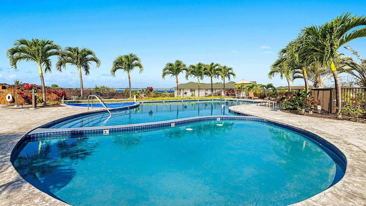 Photo of Outdoor in Kahaluu Bay