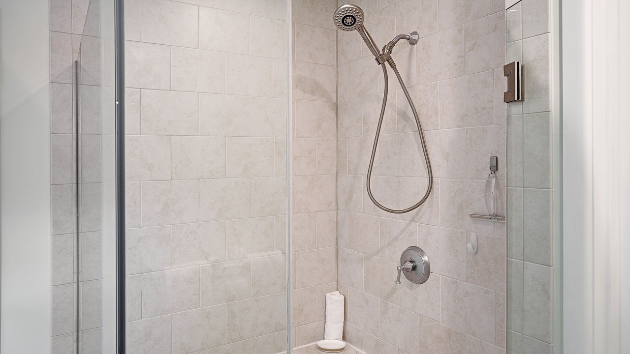 Photo of Bathroom in Kahaluu Bay