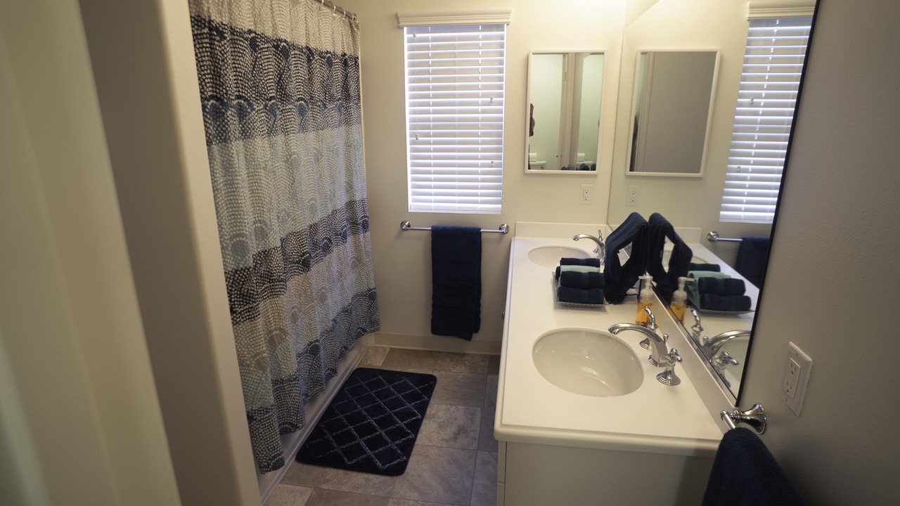 Photo of Bathroom in Ewa
