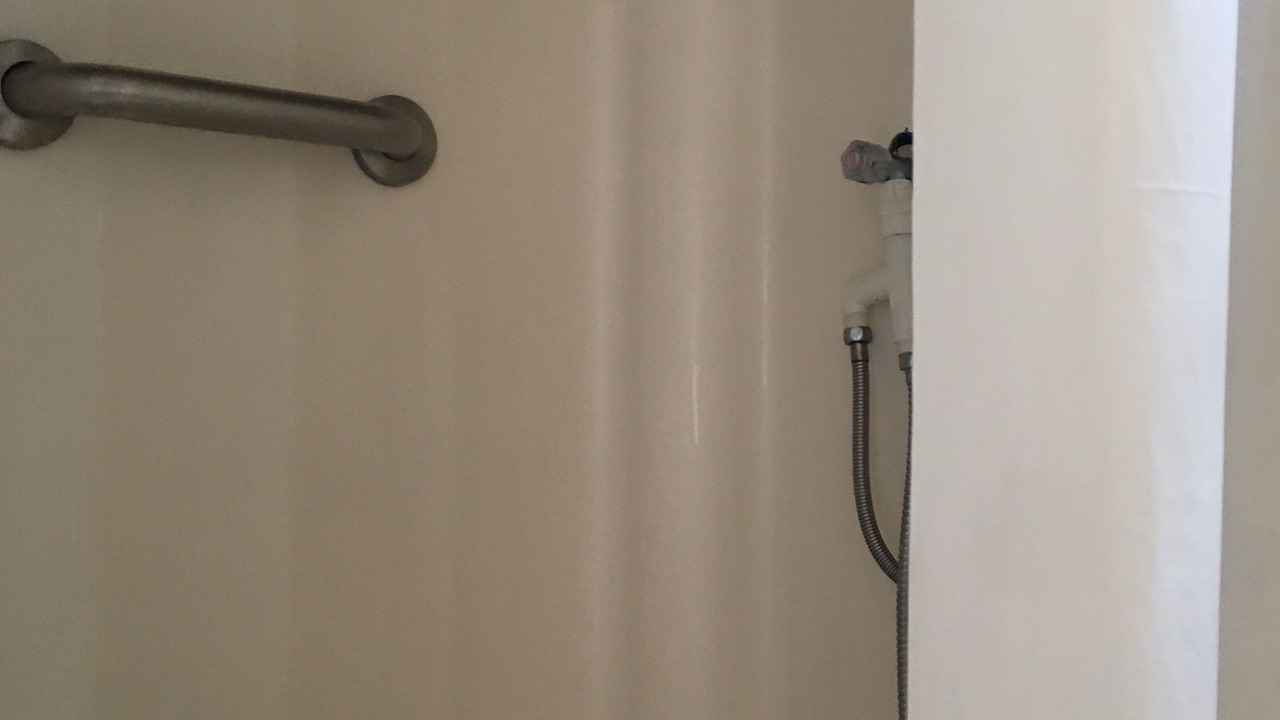 Photo of Bathroom in Fern Forest