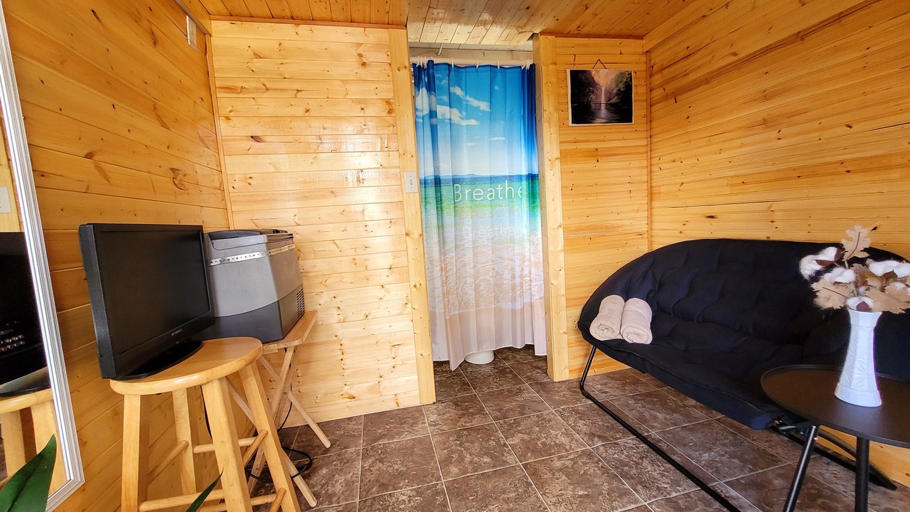 Photo of Livingroom in Fern Forest