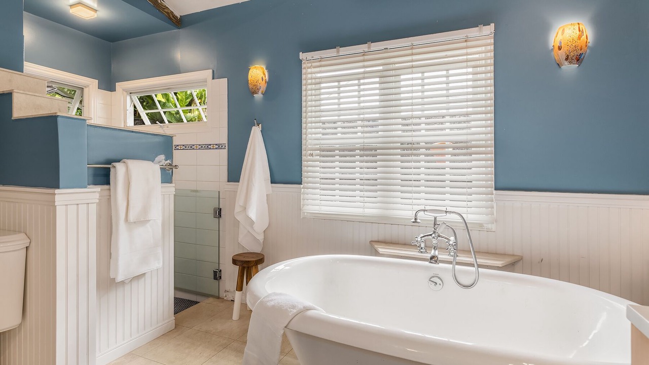 Photo of Bathroom in Kahala