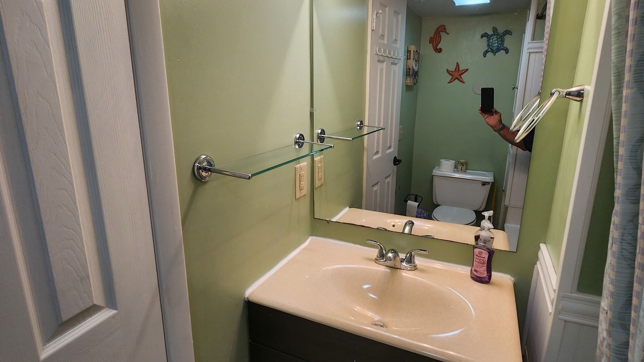 Photo of Bathroom in Crescent Beach
