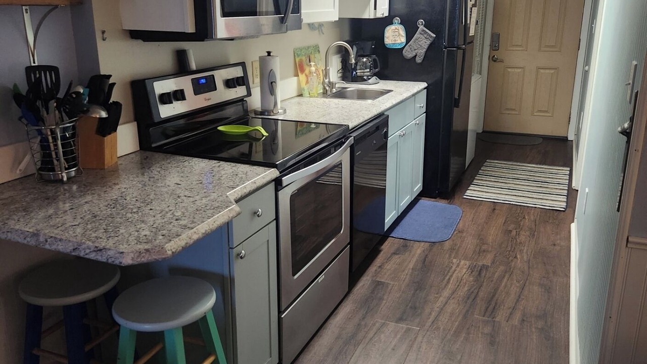 Photo of Kitchen in Crescent Beach