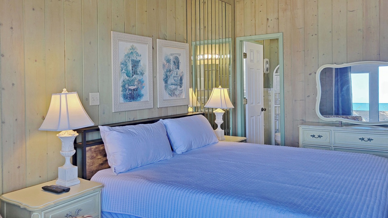 Photo of Bedroom in Litchfield by the Sea