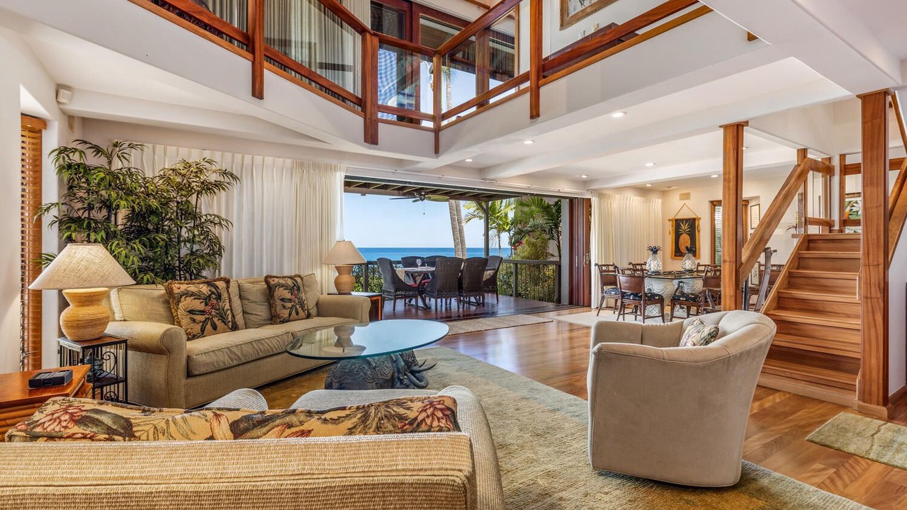 Photo of Bedroom in Kahaluu Bay