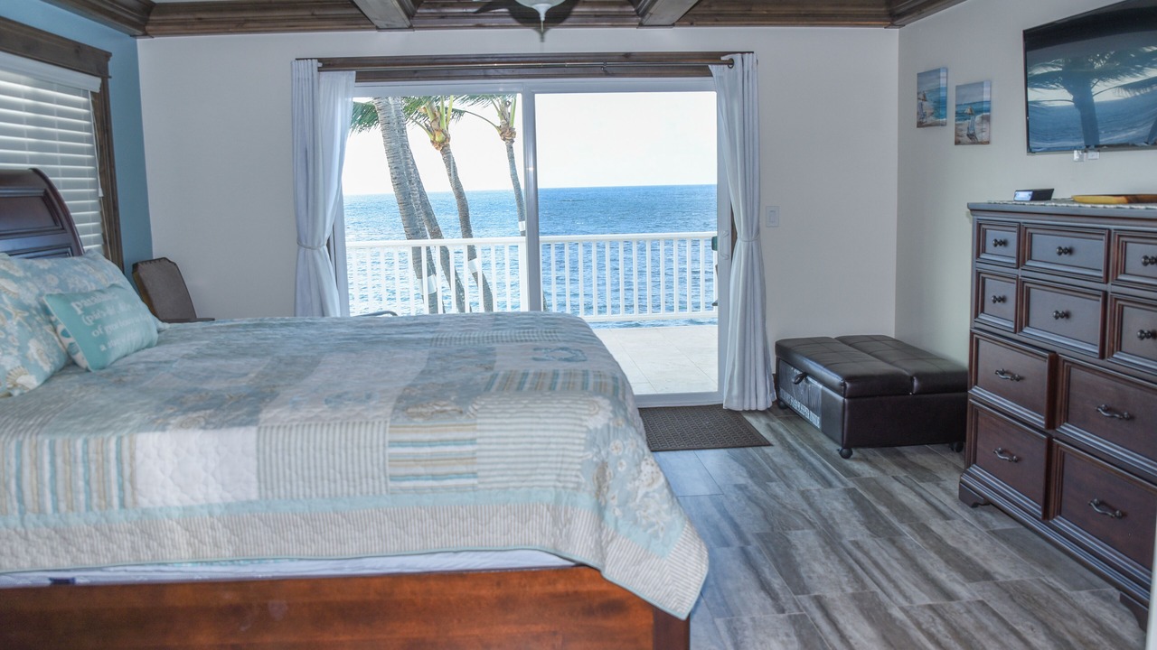 Photo of Bedroom in Waialua