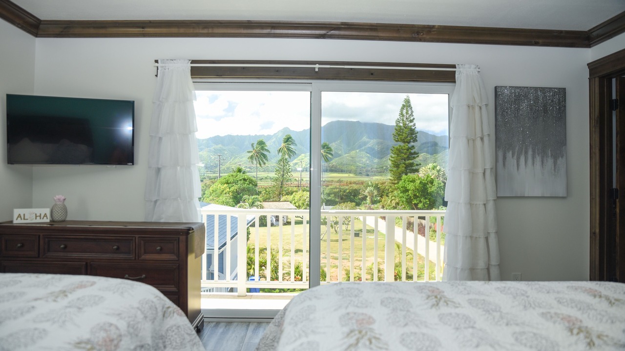 Photo of Bedroom in Waialua