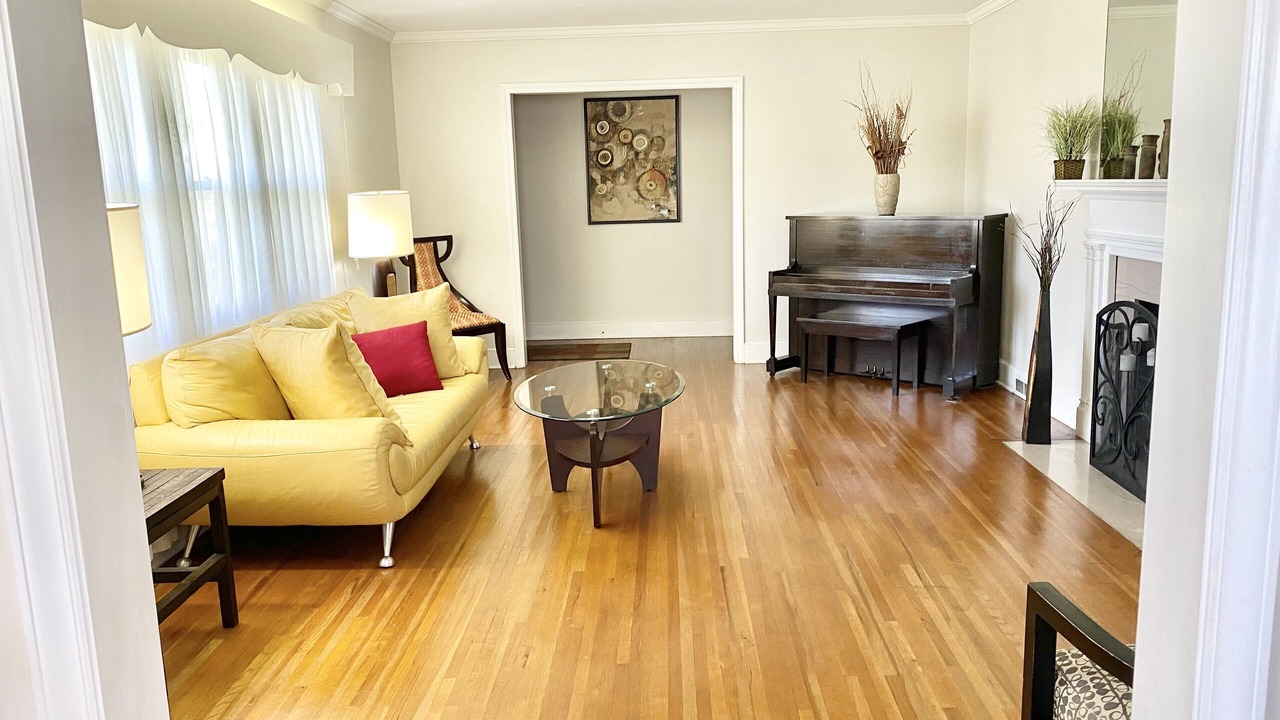Photo of Livingroom in Toddville Road