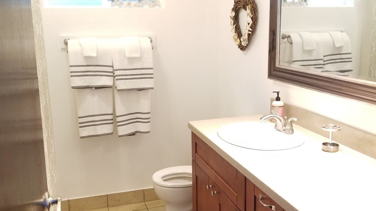 Photo of Bathroom in Pauwela