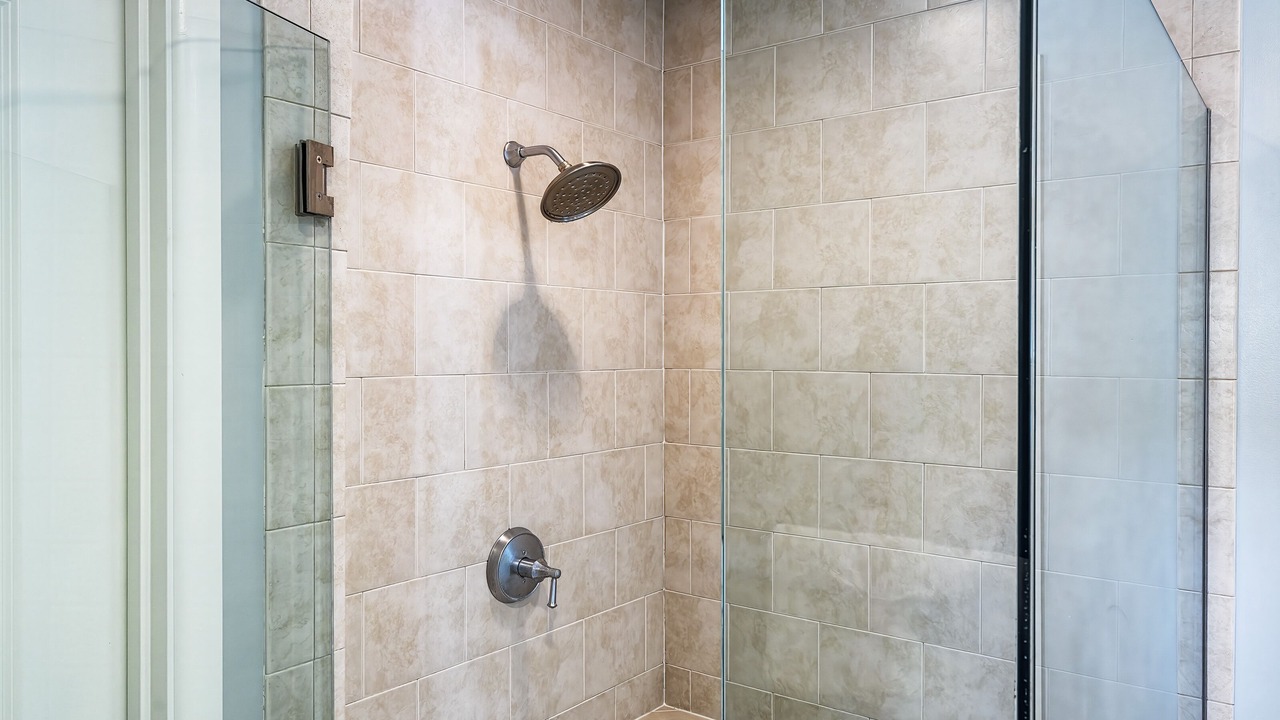 Photo of Bathroom in Kahaluu Bay