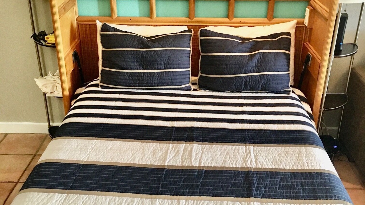 Photo of Bedroom in Historic Kailua Village