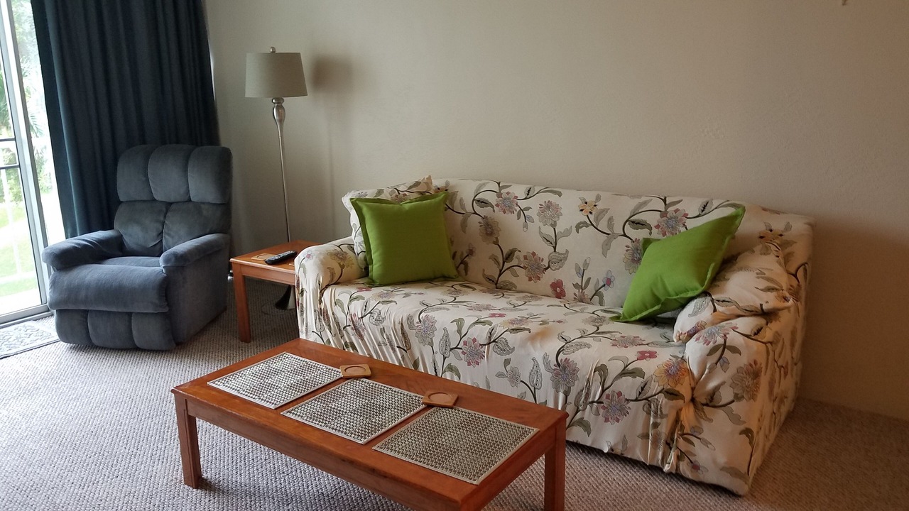 Photo of Livingroom in Waimalu