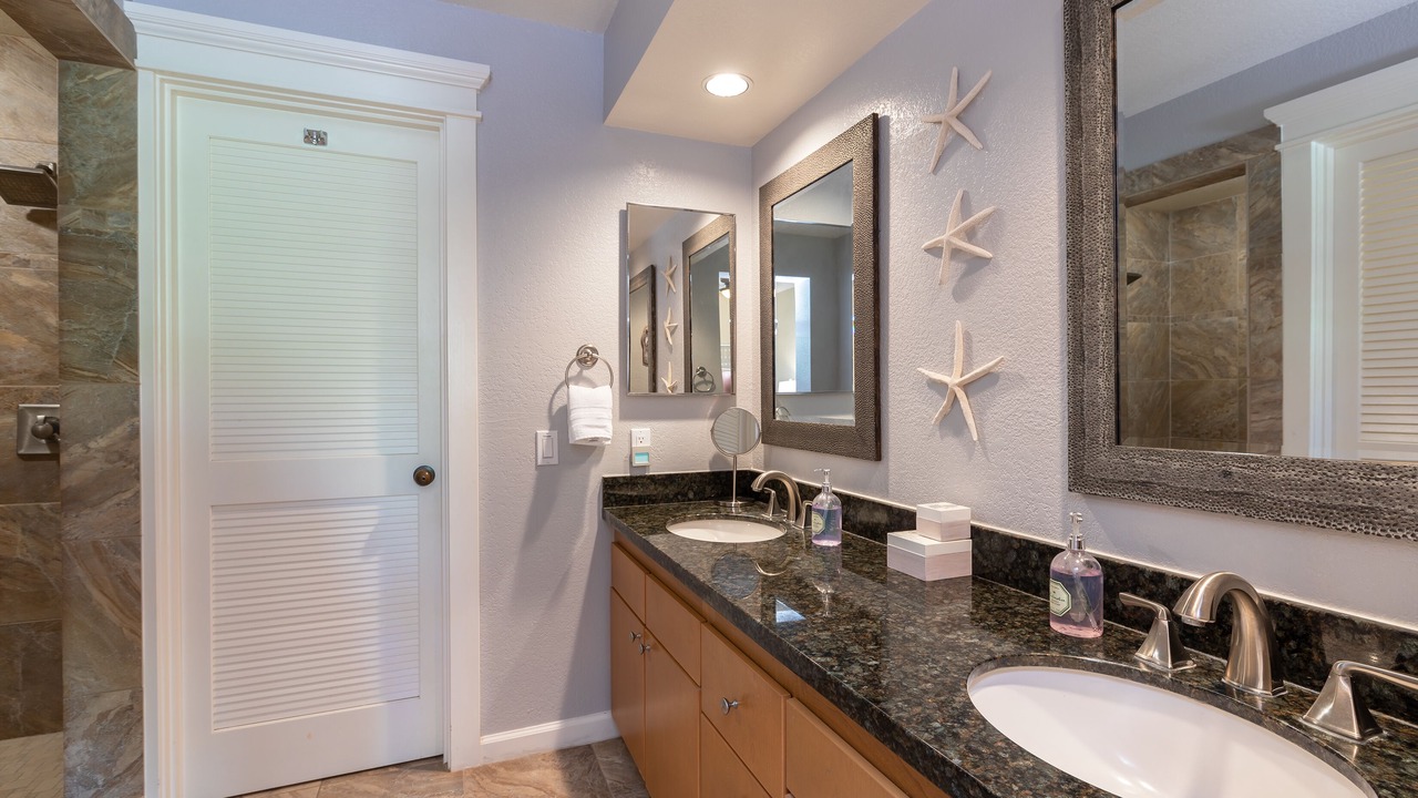 Photo of Bathroom in Wailea