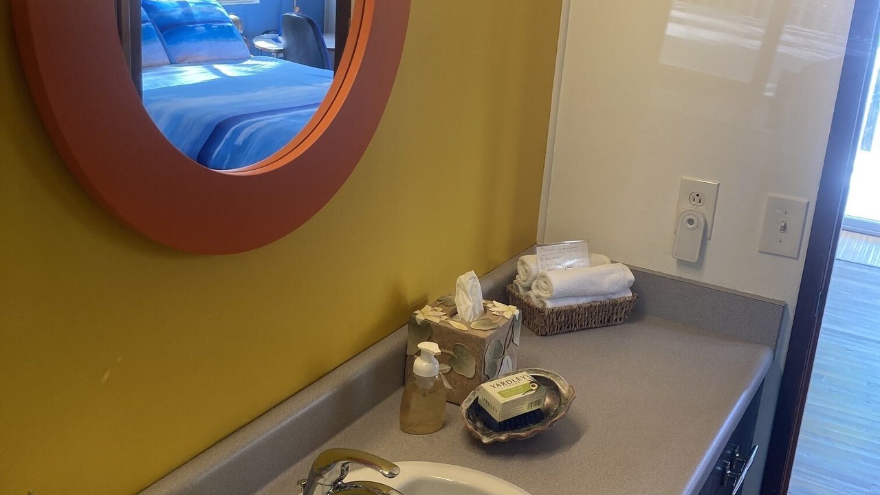 Photo of Bathroom in Kehena