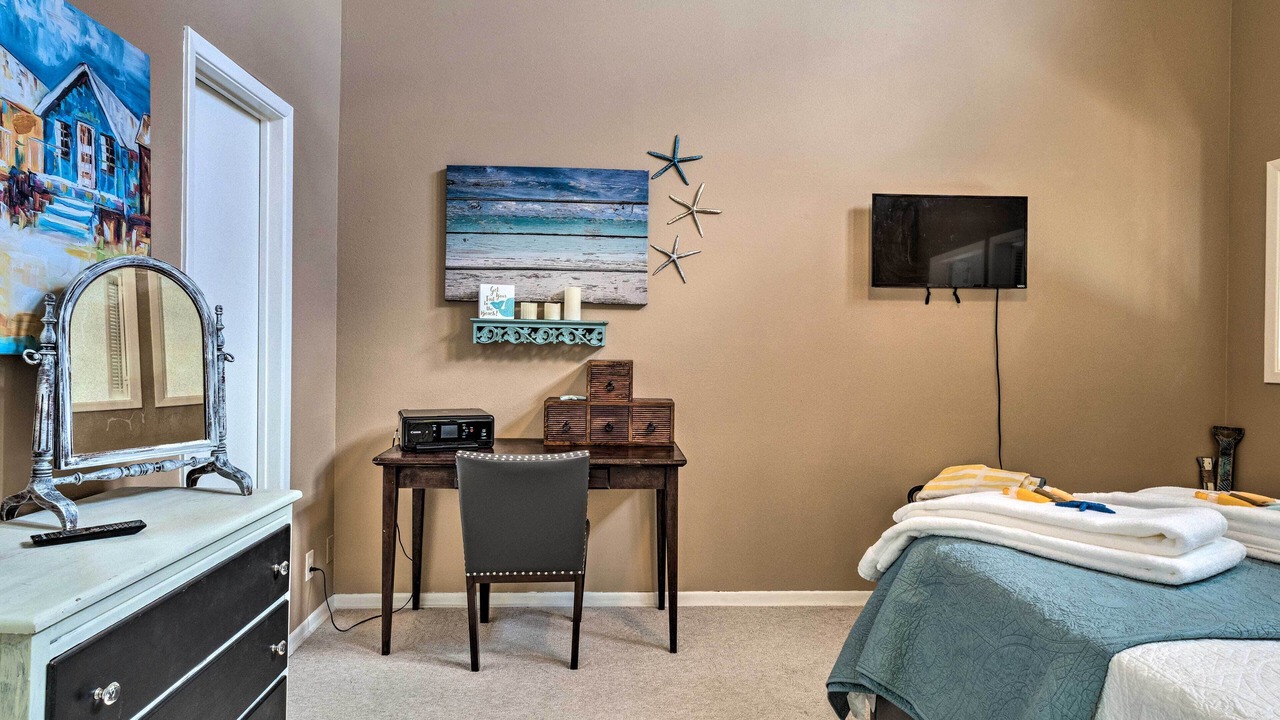 Photo of Bedroom in Horseshoe Bay